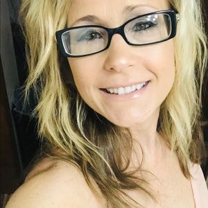 Meet your Posher, Wendy